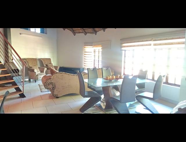 3 BEDROOM FREEHOLD FOR SALE IN KARENPARK
